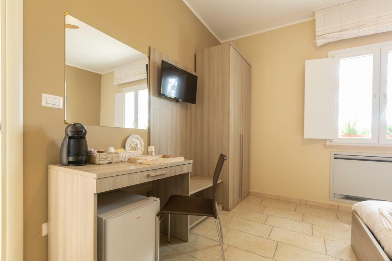 Villa Adele B&B Brindisi Dış mekan fotoğraf